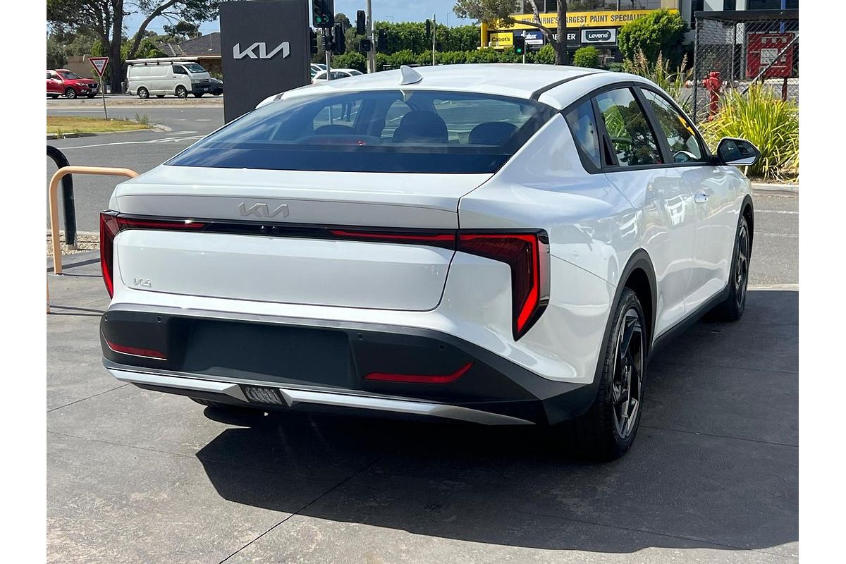 2025 Kia K4 Sport+ CL4m