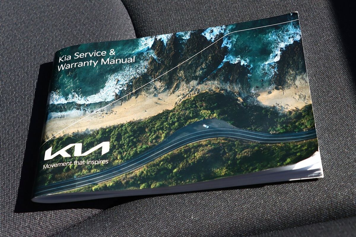 2022 Kia Carnival S KA4