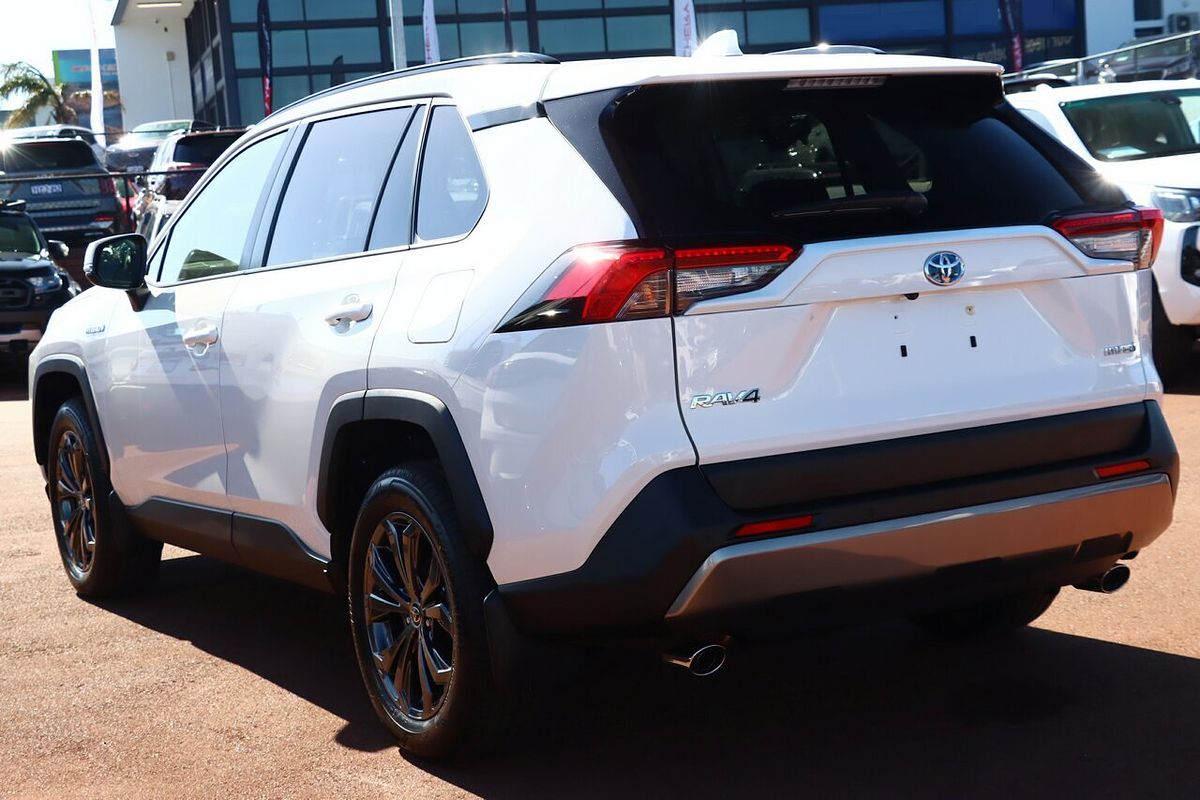 2024 Toyota RAV4 GXL AXAH54R