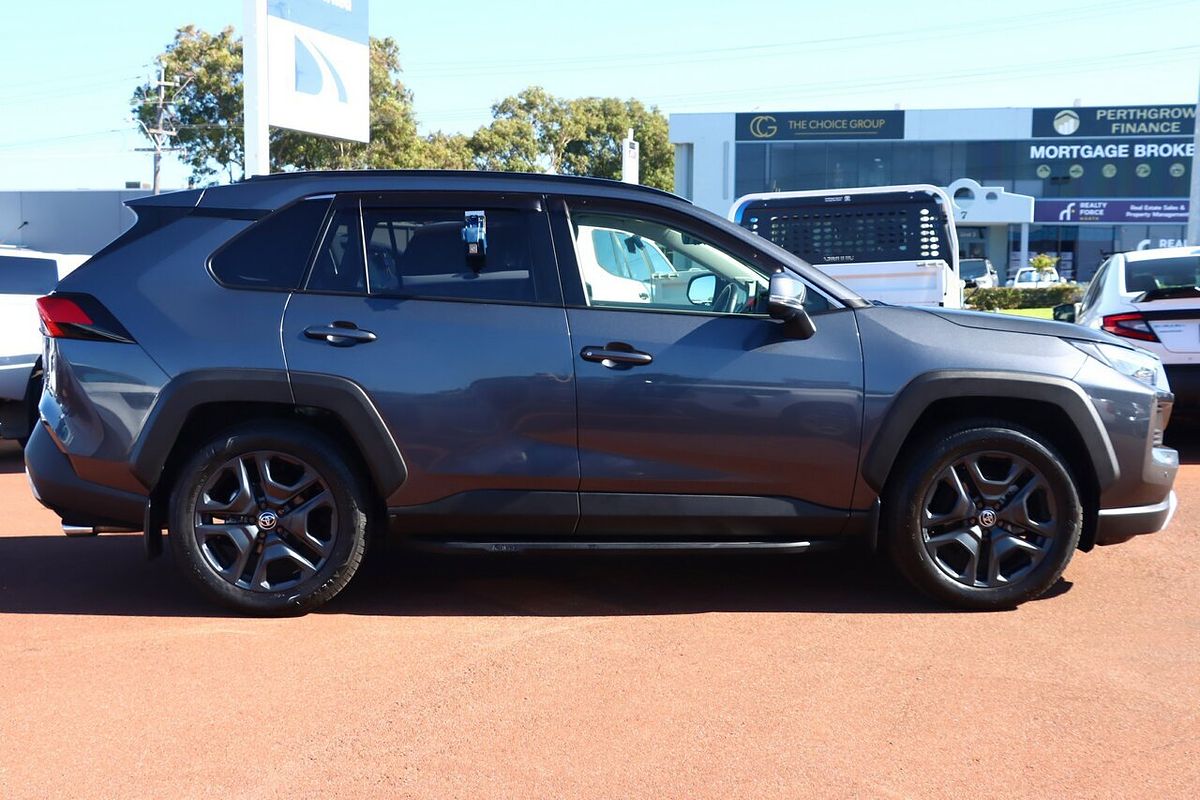 2023 Toyota RAV4 Edge AXAA54R