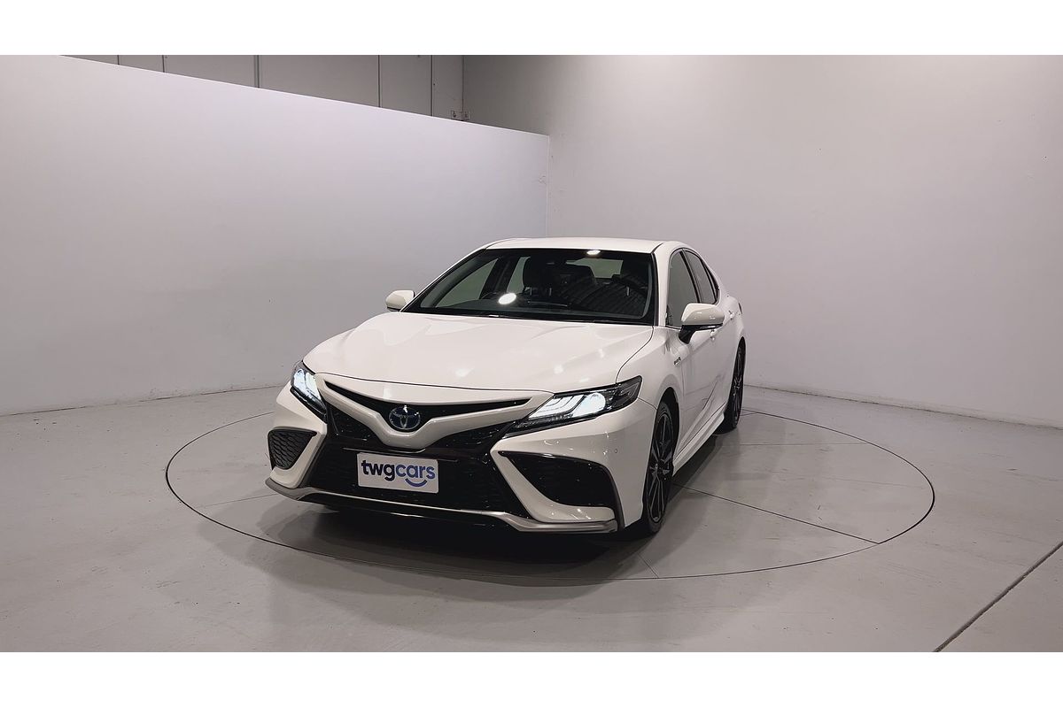 2021 Toyota Camry SX AXVH70R