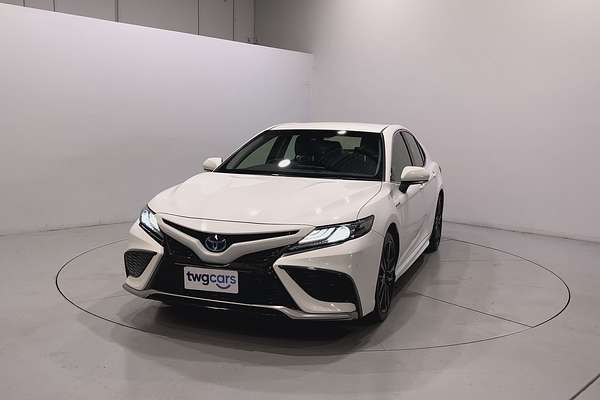 2021 Toyota Camry SX AXVH70R