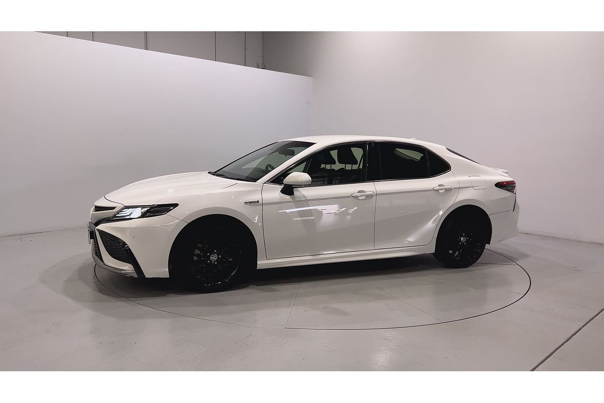 2021 Toyota Camry SX AXVH70R