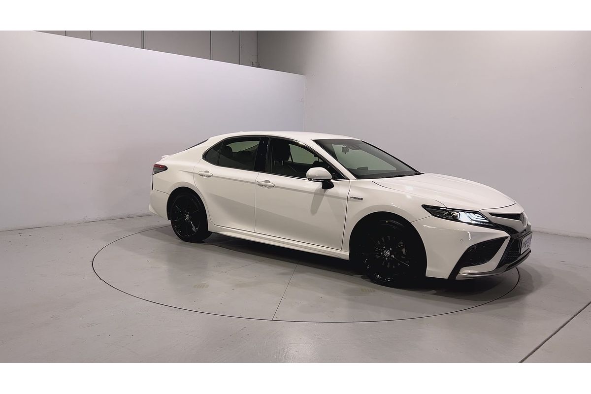 2021 Toyota Camry SX AXVH70R