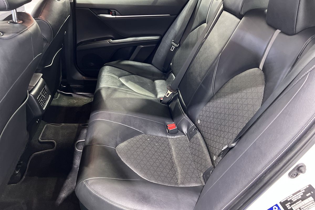 2021 Toyota Camry SX AXVH70R