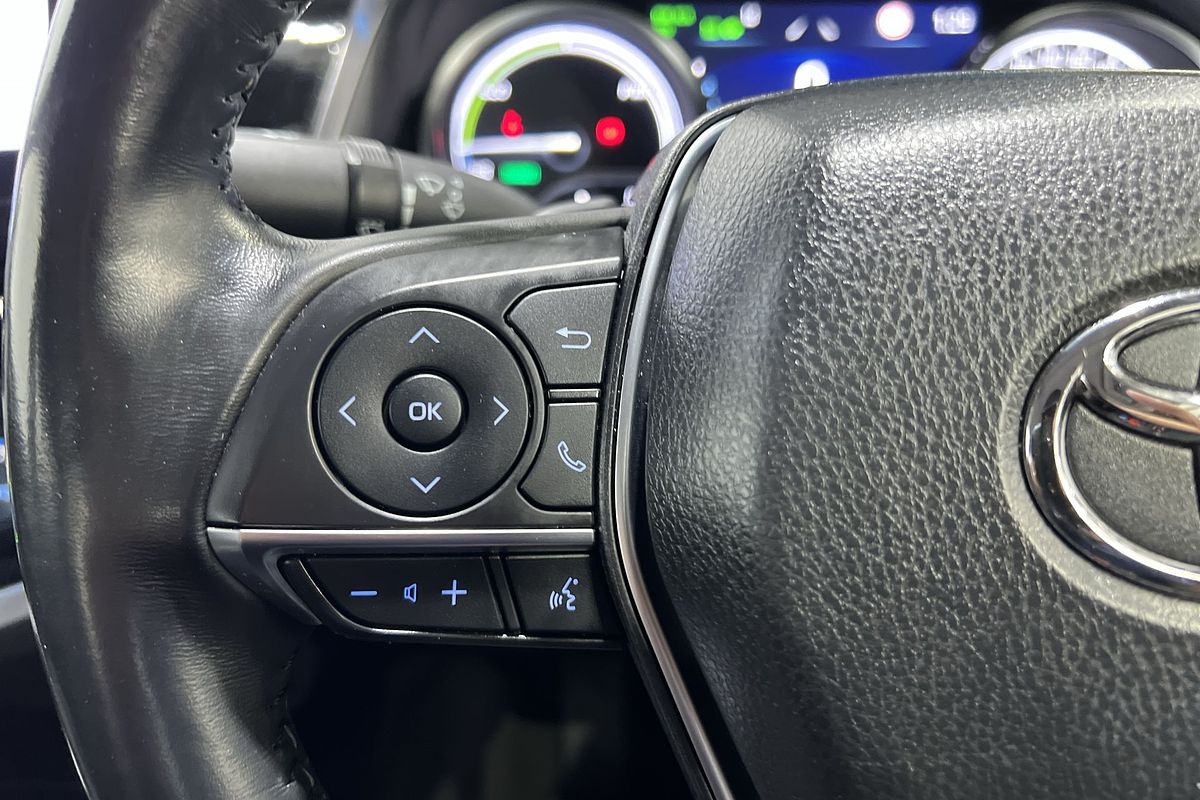 2021 Toyota Camry SX AXVH70R