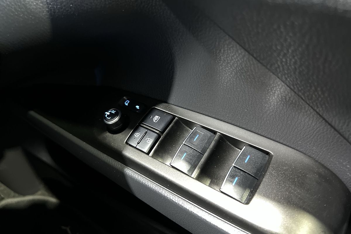 2021 Toyota Camry SX AXVH70R