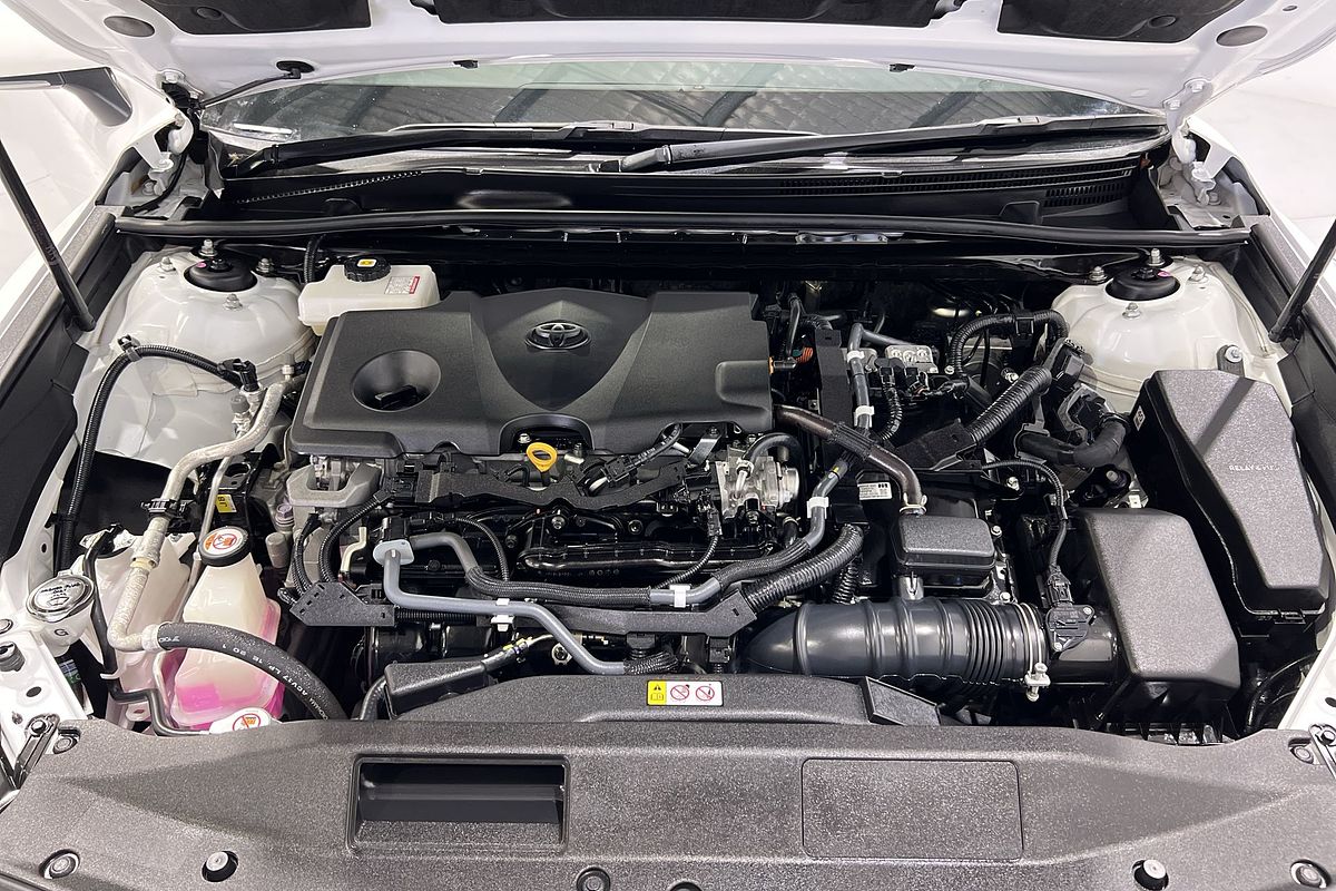 2021 Toyota Camry SX AXVH70R