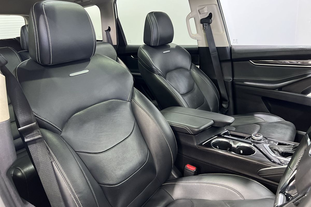 2018 LDV D90 Luxe SV9A