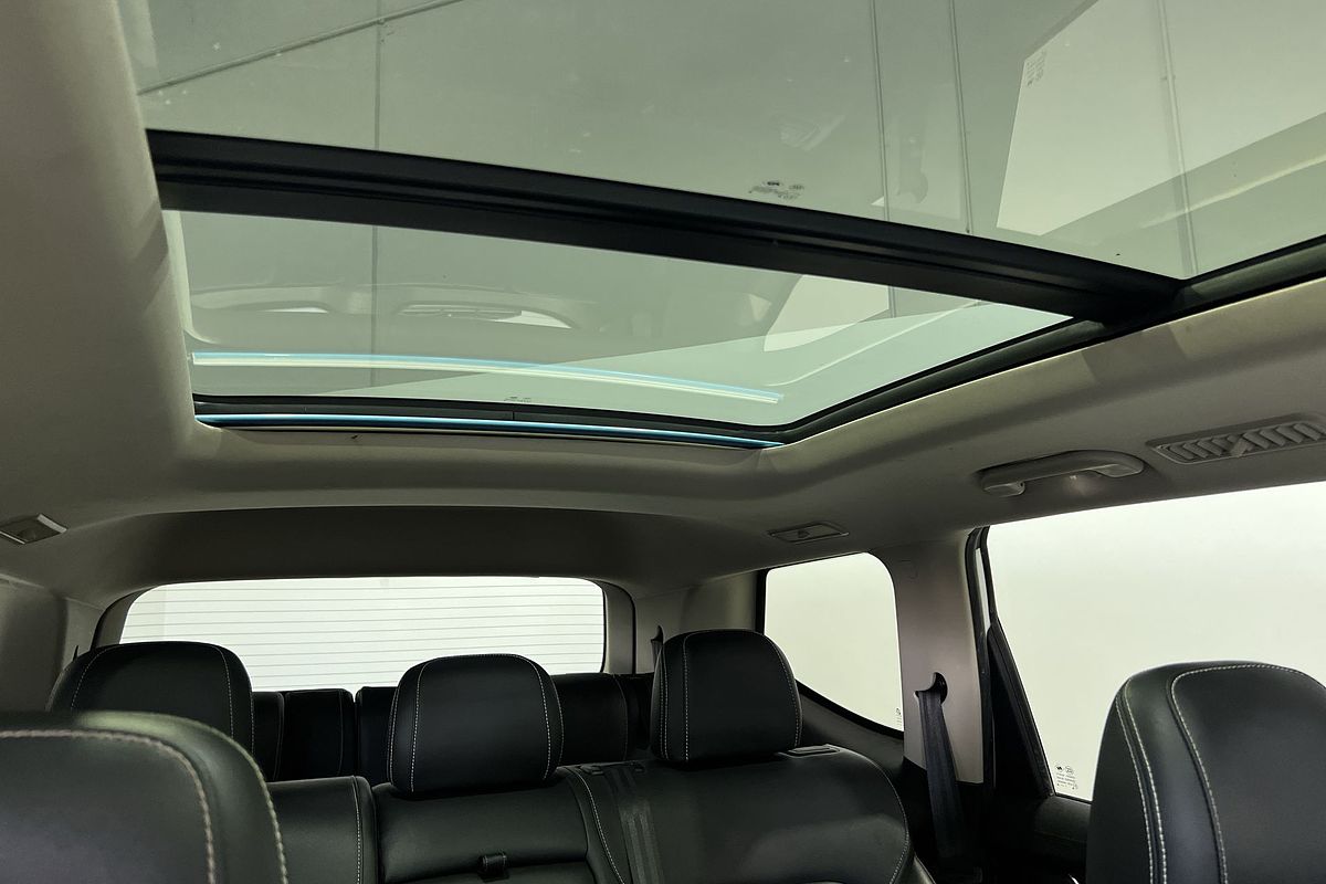 2018 LDV D90 Luxe SV9A