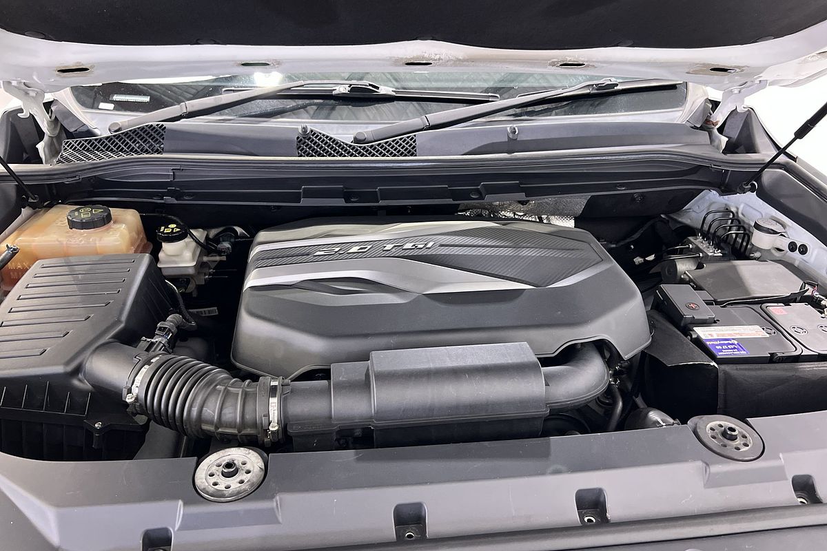 2018 LDV D90 Luxe SV9A