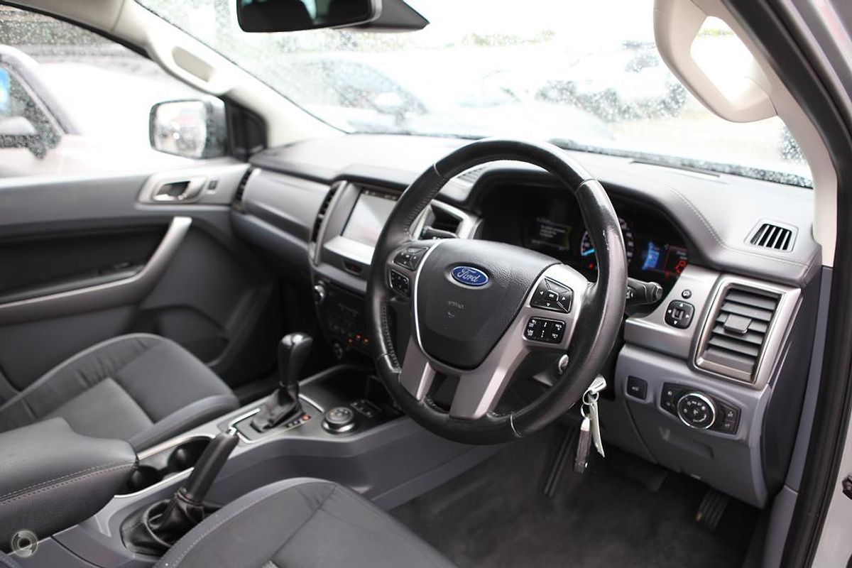 2017 Ford Everest Trend UA