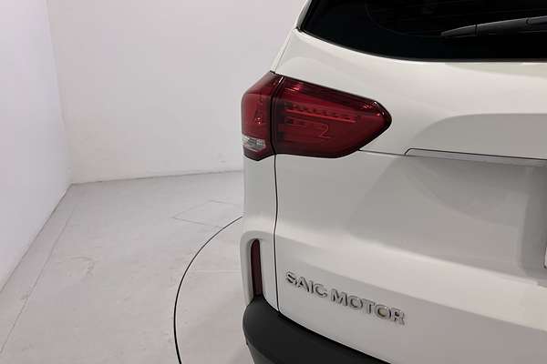 2018 LDV D90 Luxe SV9A