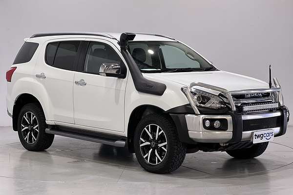 2020 Isuzu MU-X LS-T
