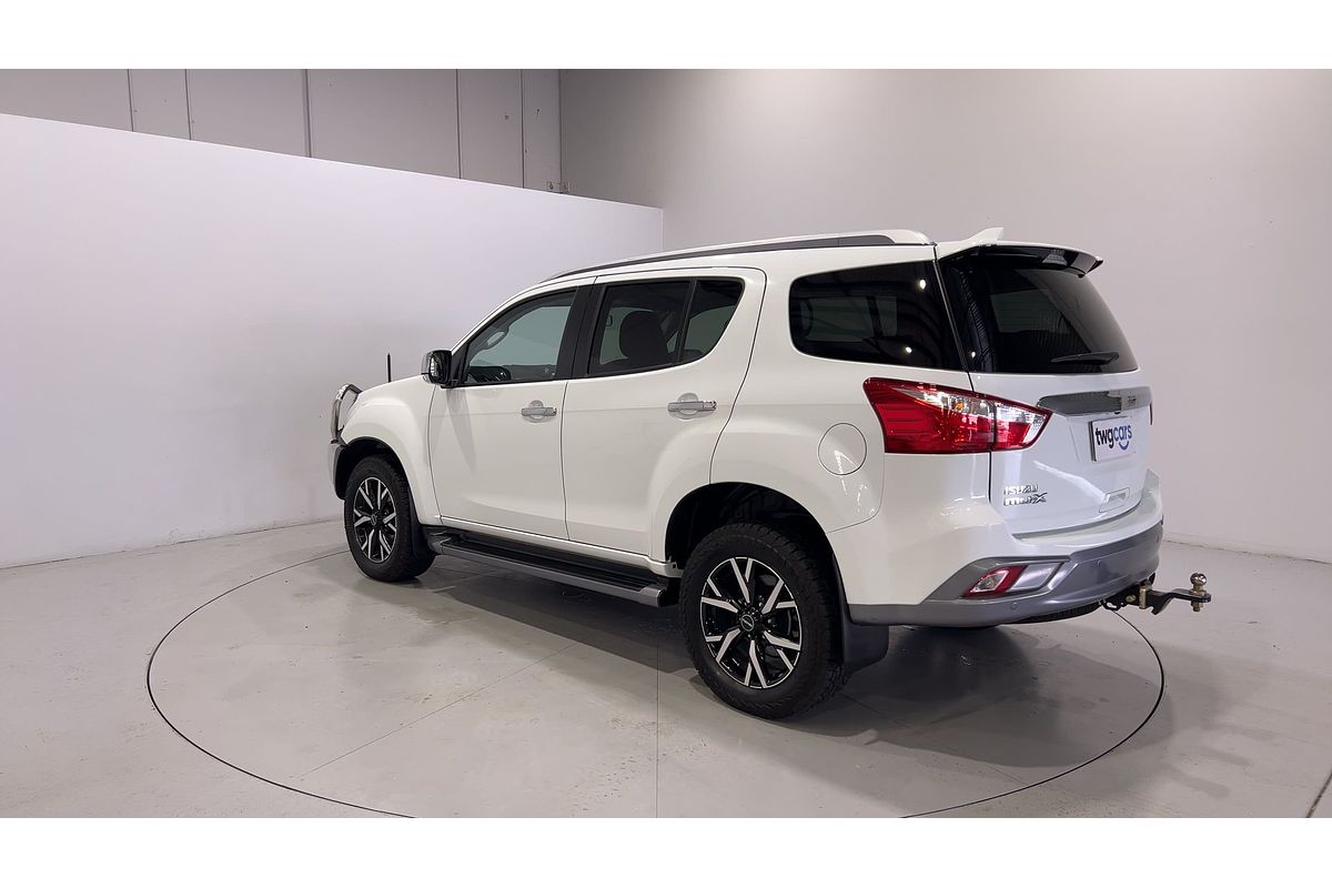 2020 Isuzu MU-X LS-T