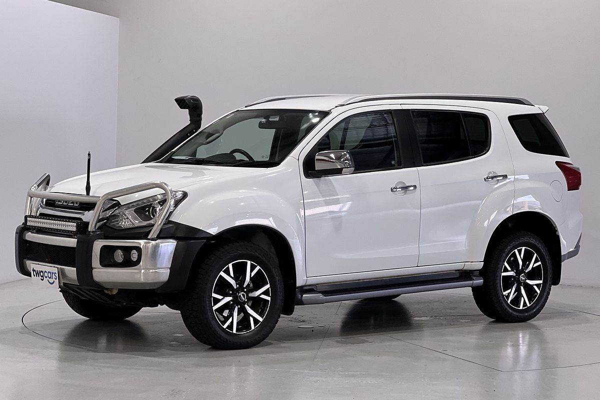 2020 Isuzu MU-X LS-T