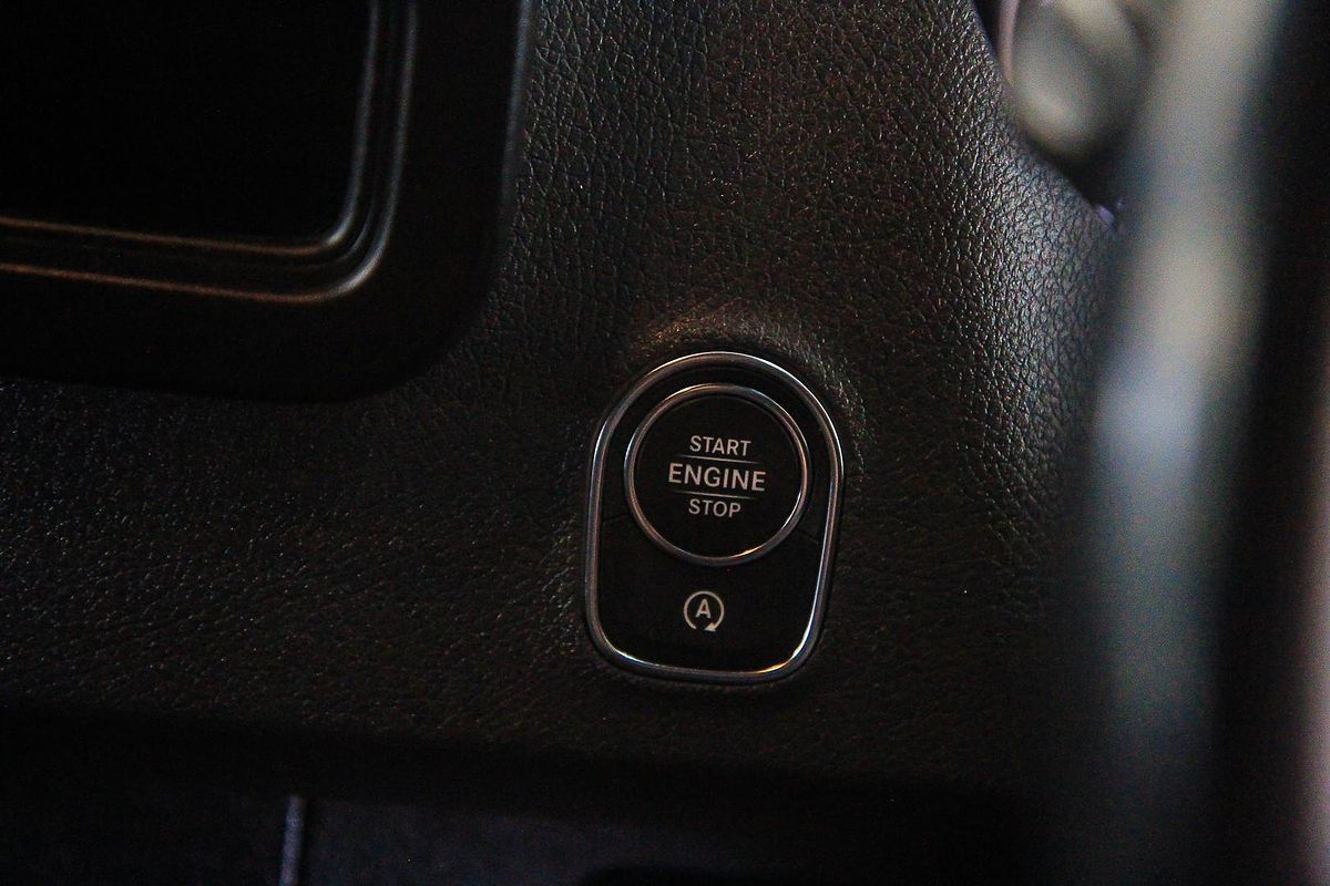2022 Mercedes-Benz Sprinter 315CDI VS30 SWB
