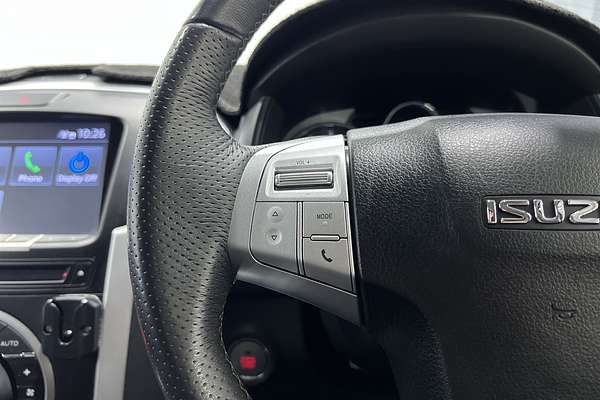 2020 Isuzu MU-X LS-T