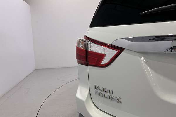 2020 Isuzu MU-X LS-T