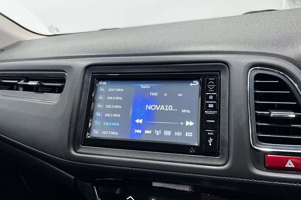 2017 Honda HR-V VTi-S