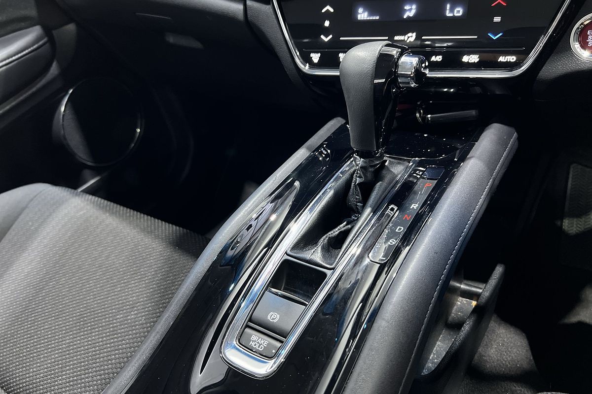 2017 Honda HR-V VTi-S