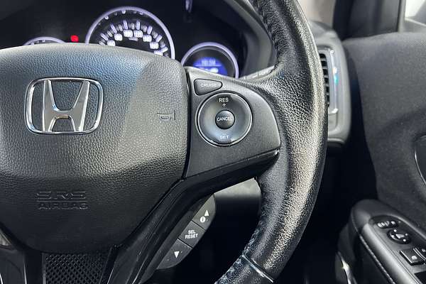 2017 Honda HR-V VTi-S
