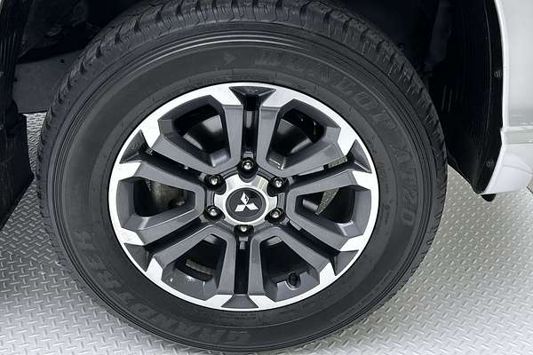 2019 Mitsubishi Triton GLS MR 4X4