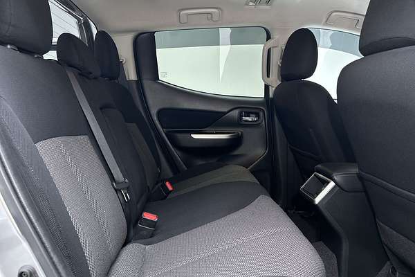 2019 Mitsubishi Triton GLS MR 4X4