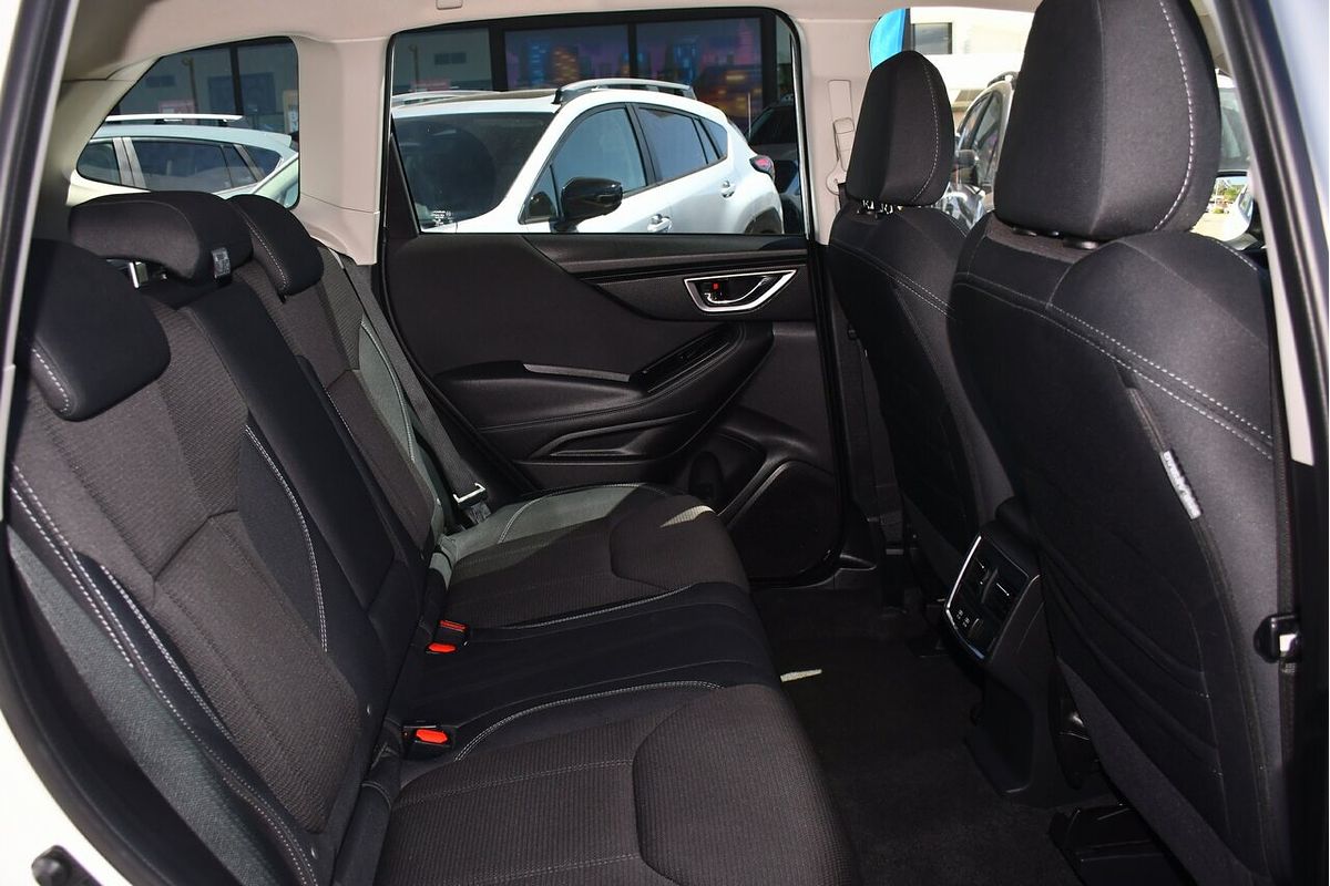 2023 Subaru Forester 2.5i S5