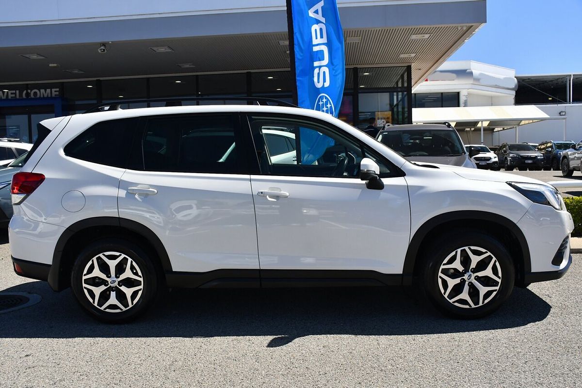 2023 Subaru Forester 2.5i S5