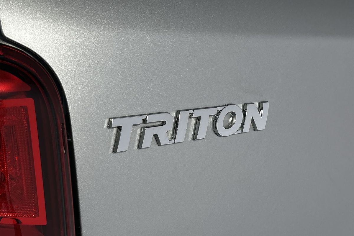 2019 Mitsubishi Triton GLS MR 4X4