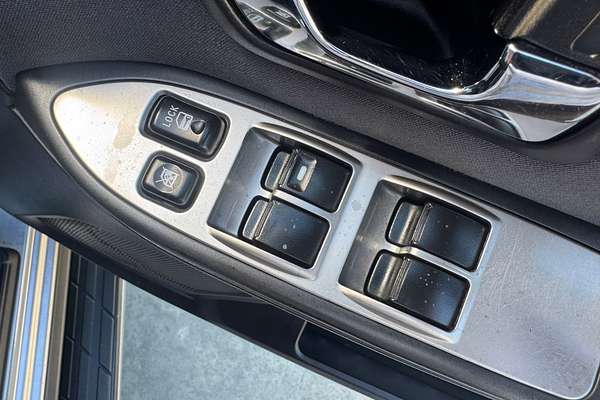 2010 Mitsubishi Pajero GLS NT