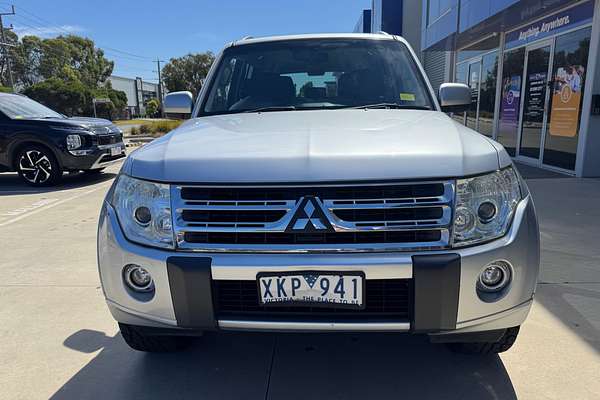 2010 Mitsubishi Pajero GLS NT