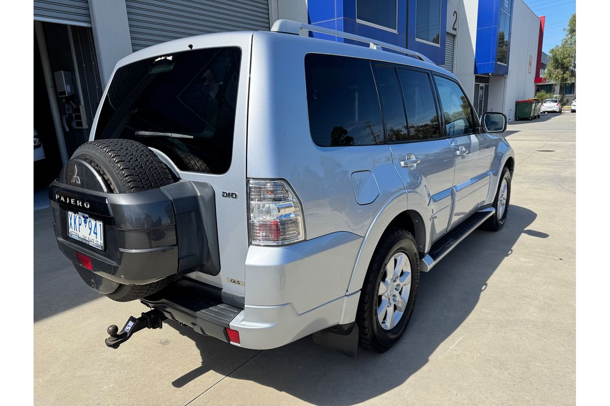 2010 Mitsubishi Pajero GLS NT