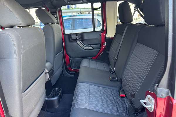 2011 Jeep Wrangler Unlimited Sport JK