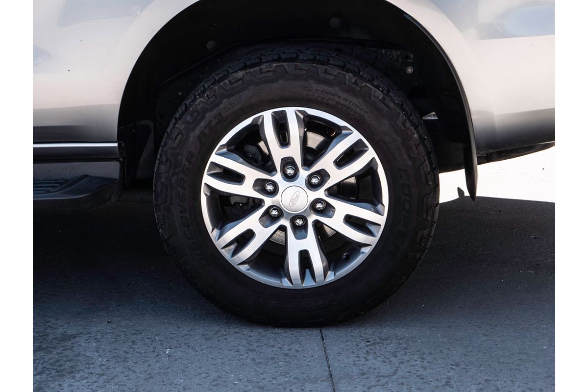 2017 Ford Everest Trend UA