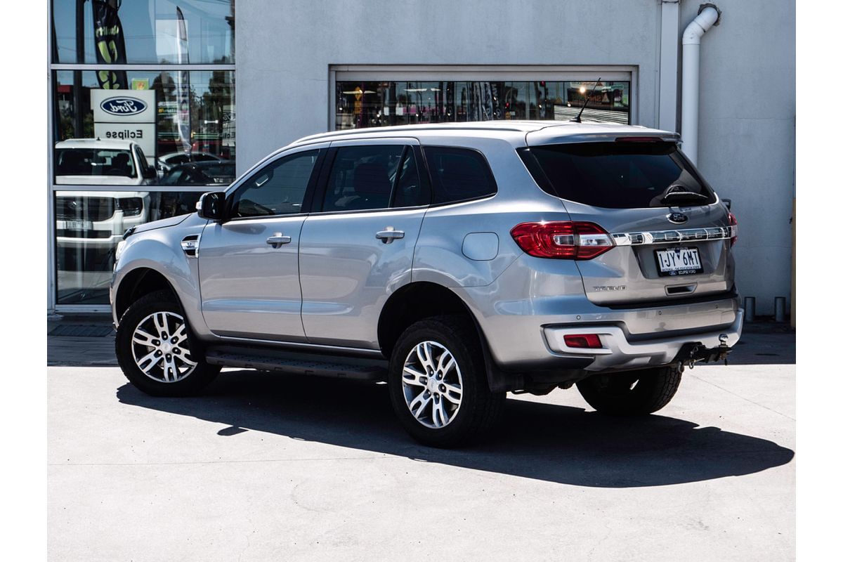 2017 Ford Everest Trend UA