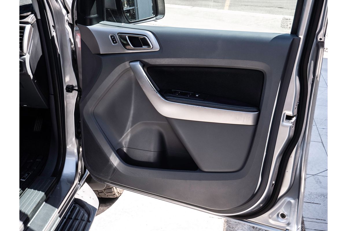 2017 Ford Everest Trend UA