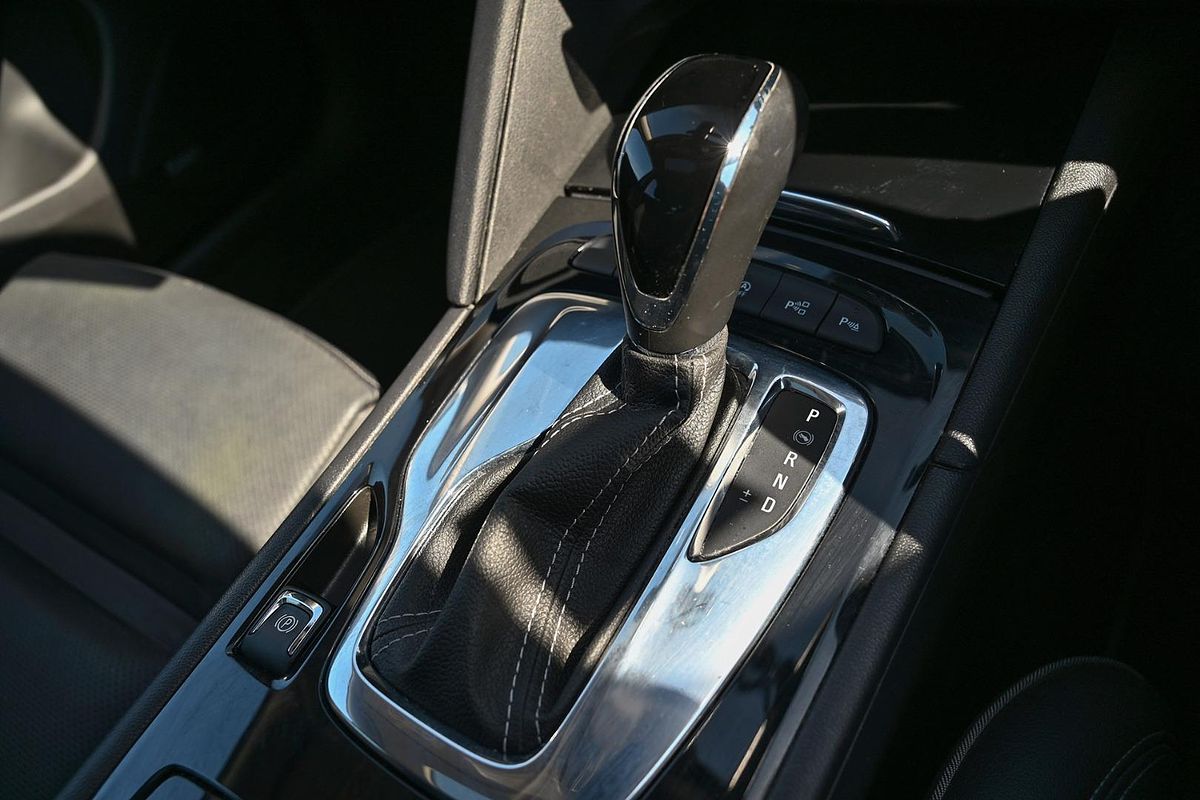 2018 Holden Calais V ZB
