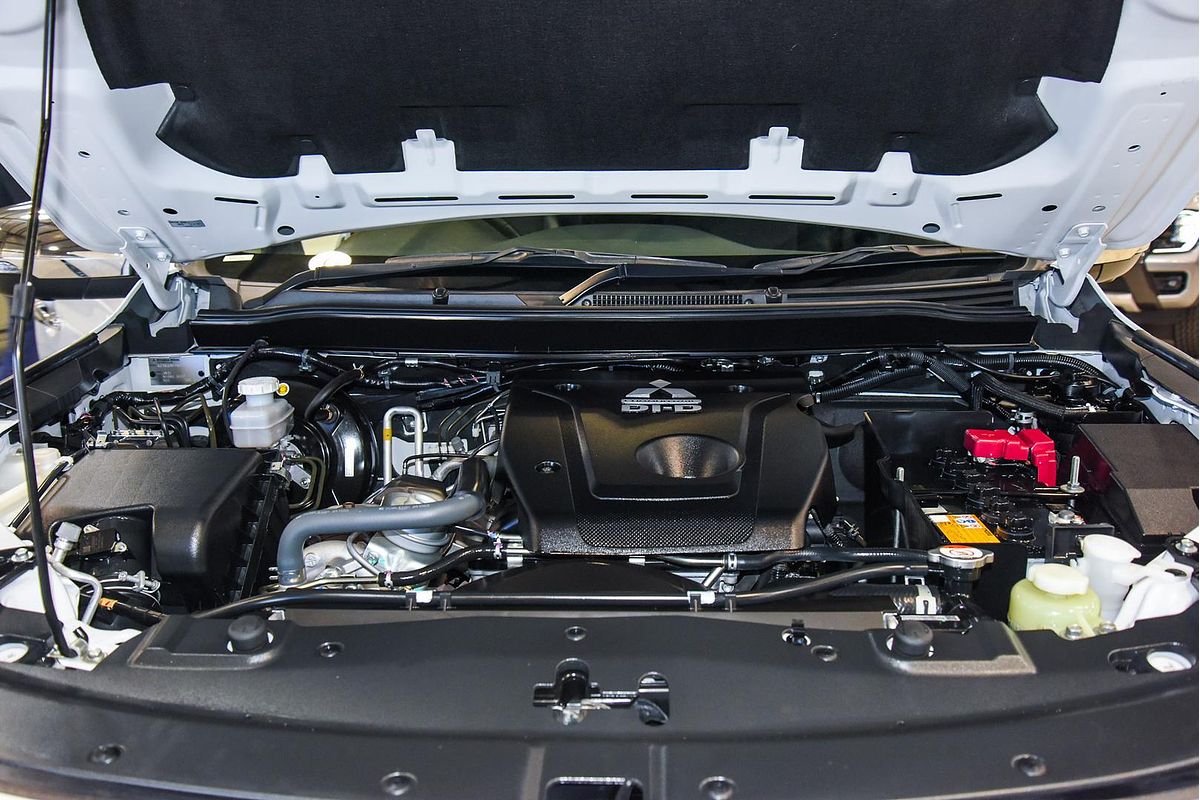 2022 Mitsubishi Pajero Sport GLS QF