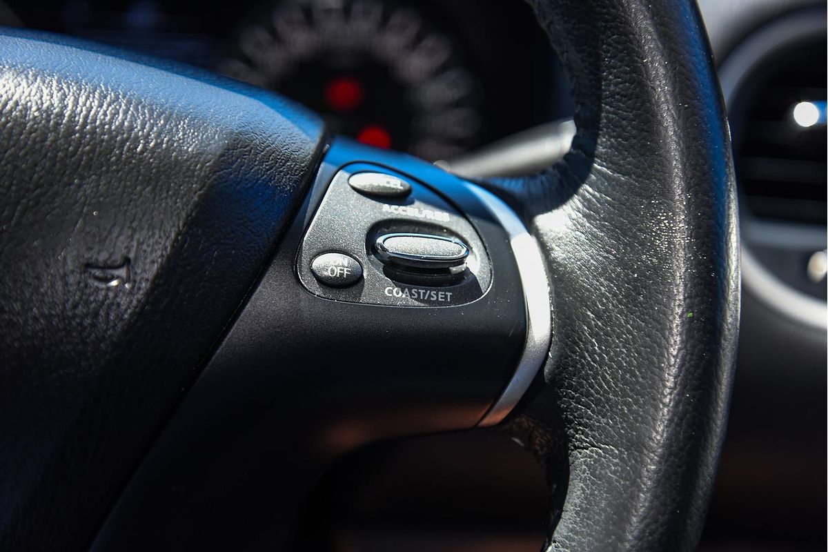 2019 Nissan Pathfinder ST R52 Series III