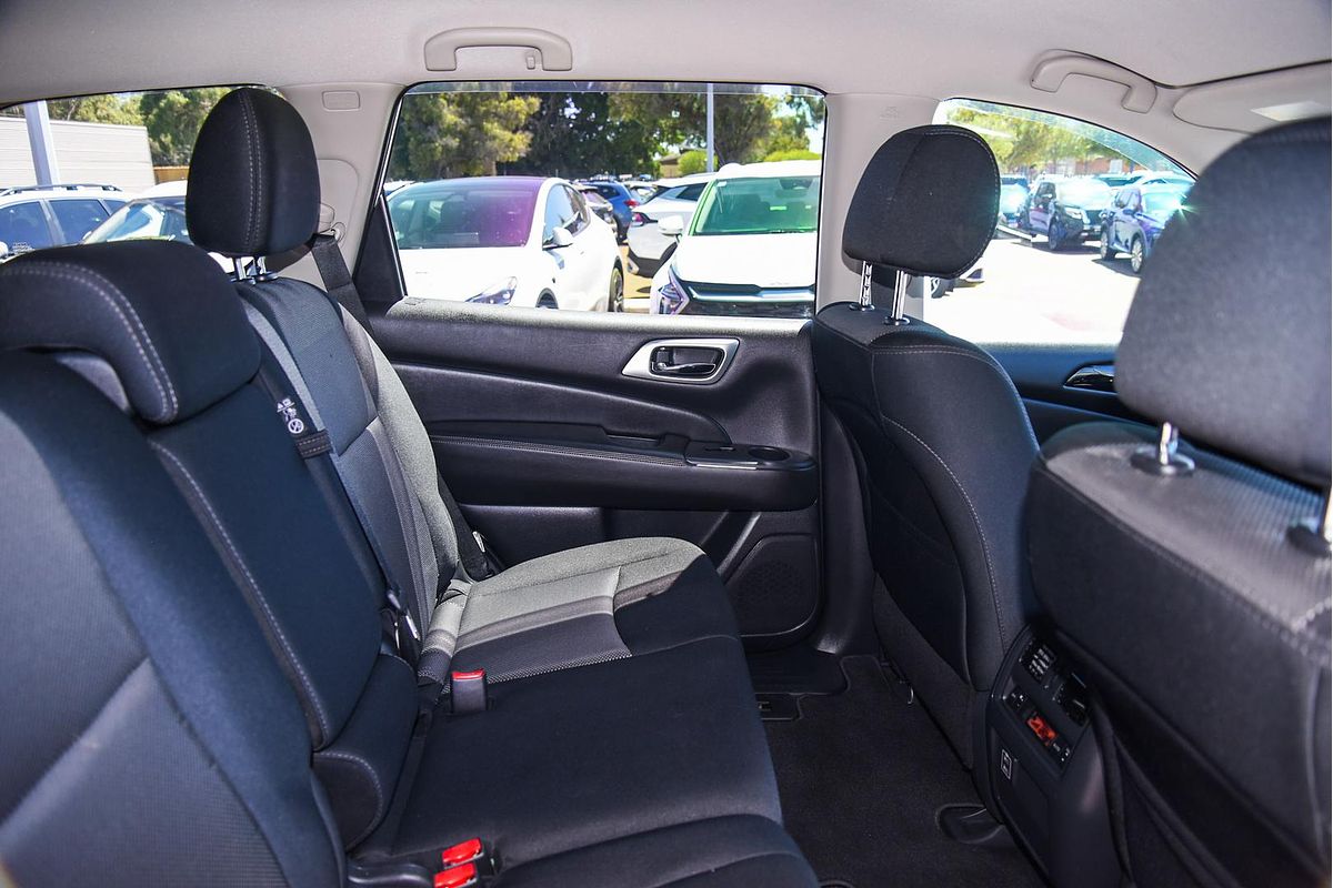2019 Nissan Pathfinder ST R52 Series III