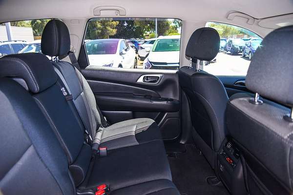 2019 Nissan Pathfinder ST R52 Series III