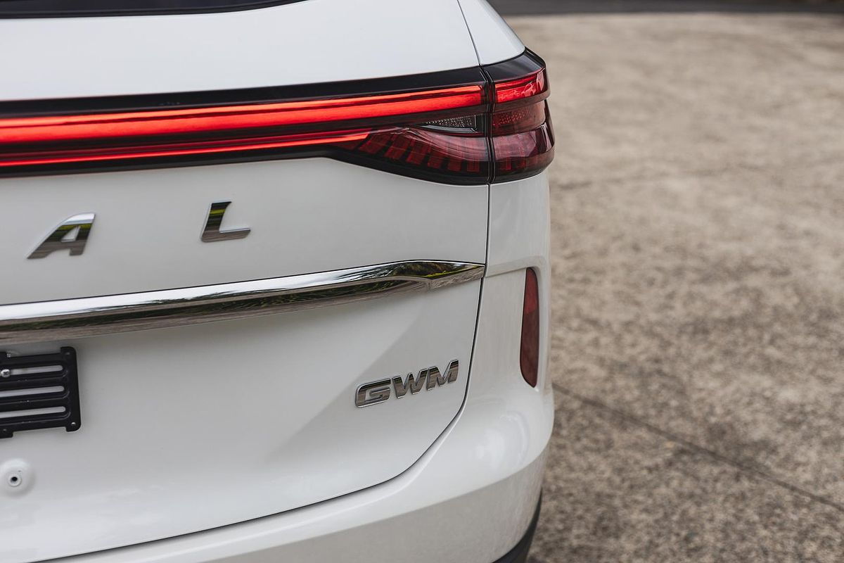 2022 GWM Haval H6 Lux Hybrid B01