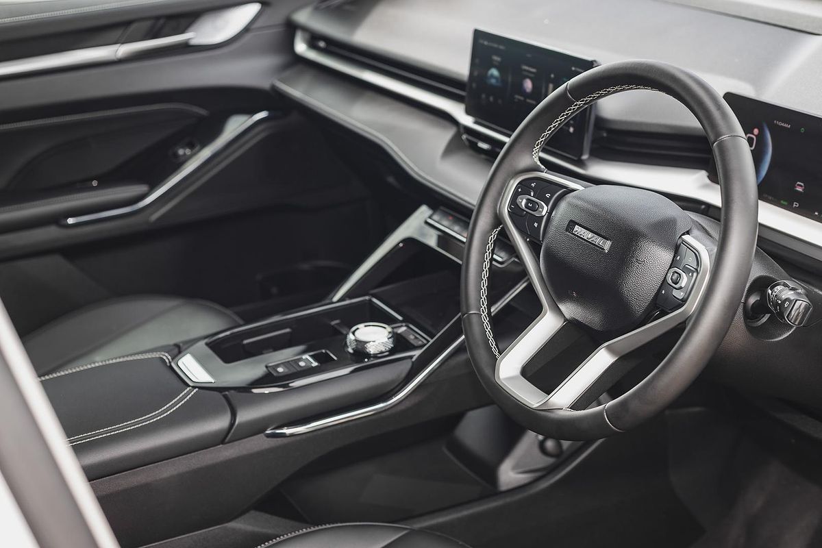 2022 GWM Haval H6 Lux Hybrid B01