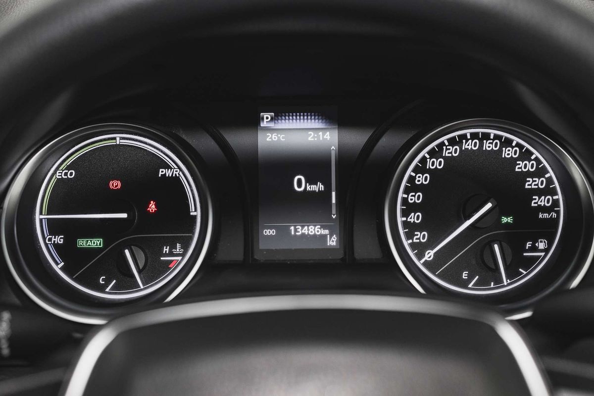2020 Toyota Camry Ascent AXVH71R