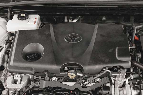 2020 Toyota Camry Ascent AXVH71R