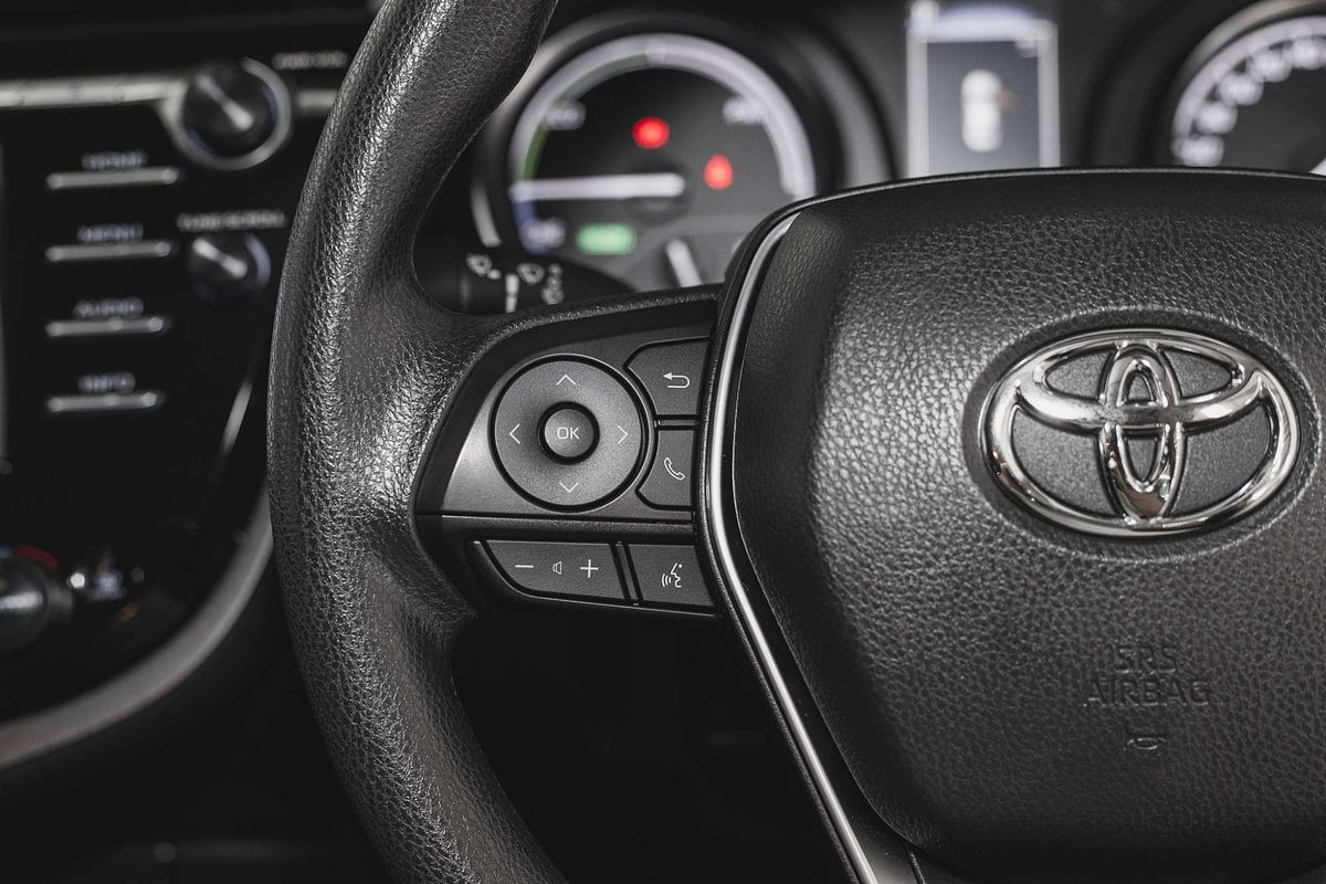 2020 Toyota Camry Ascent AXVH71R