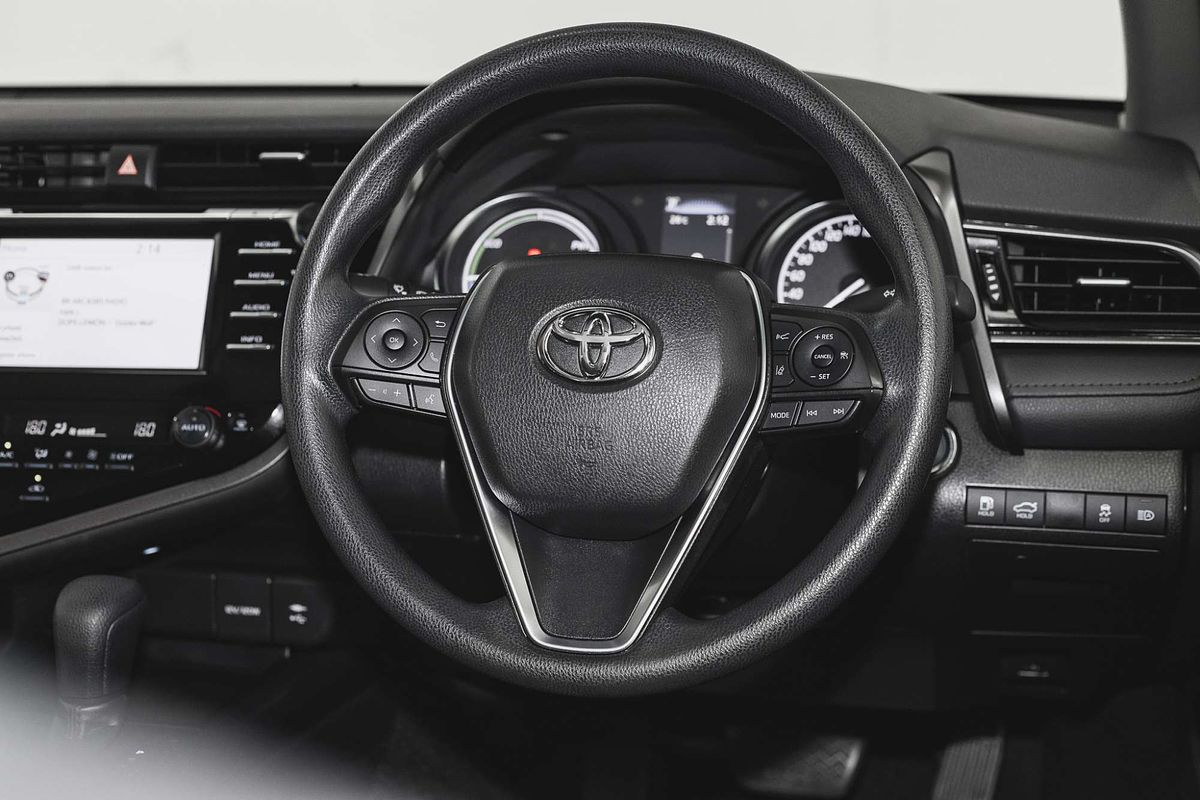 2020 Toyota Camry Ascent AXVH71R