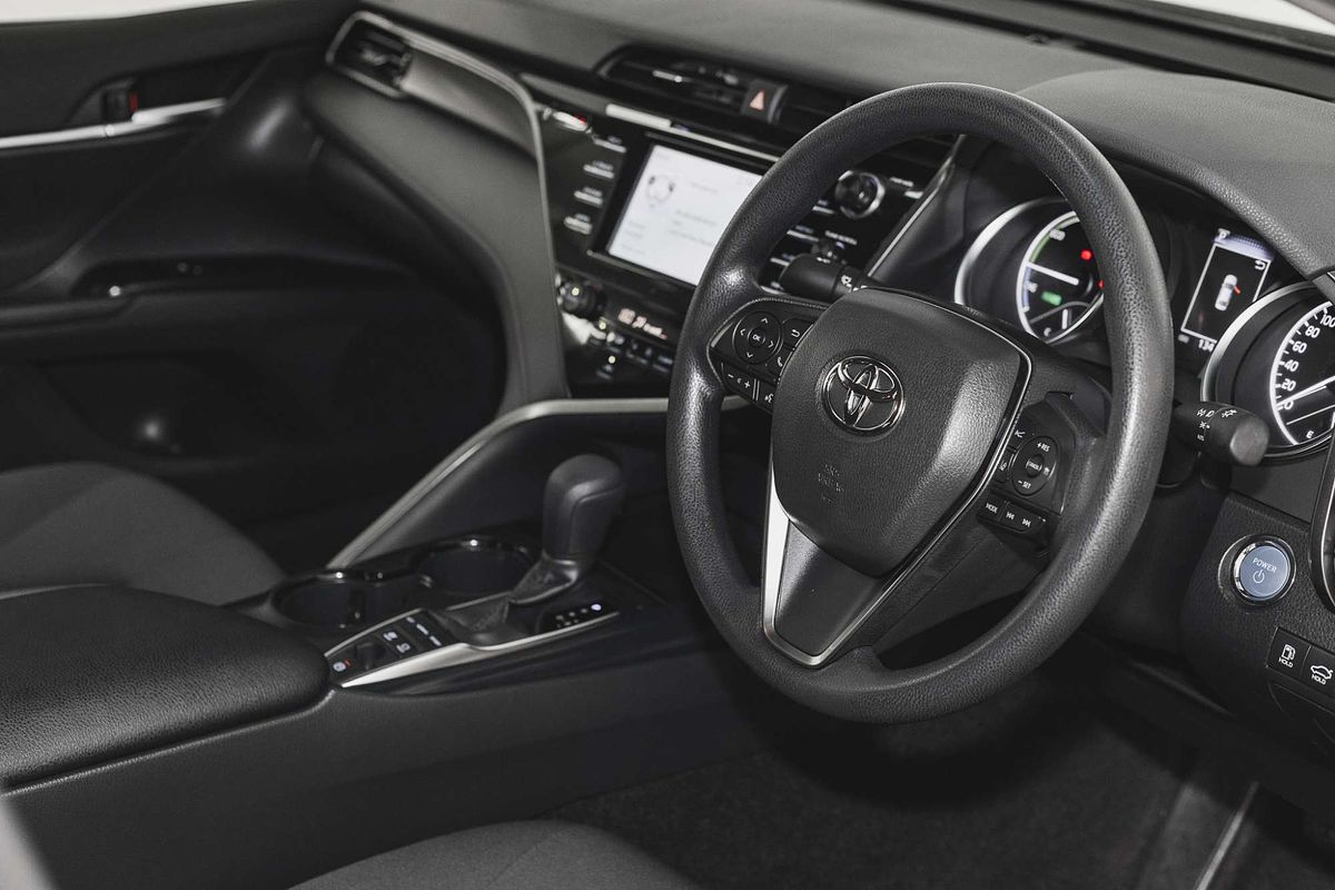 2020 Toyota Camry Ascent AXVH71R